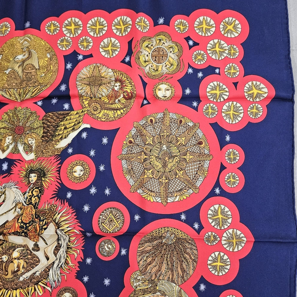 HERMES gorgeous silk scarf blue/red 90X90cm authentic - Picture 7 of 9